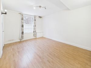 Living Room- click for photo gallery